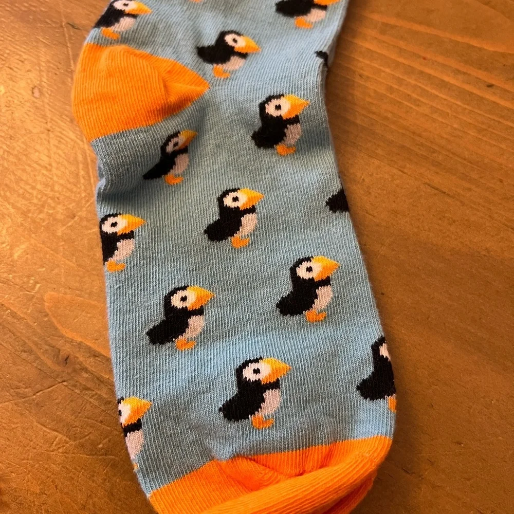 NWT Sock Club Item #1001 Blue Orange Toucan Socks Cotton Blend - Picture 2 of 3